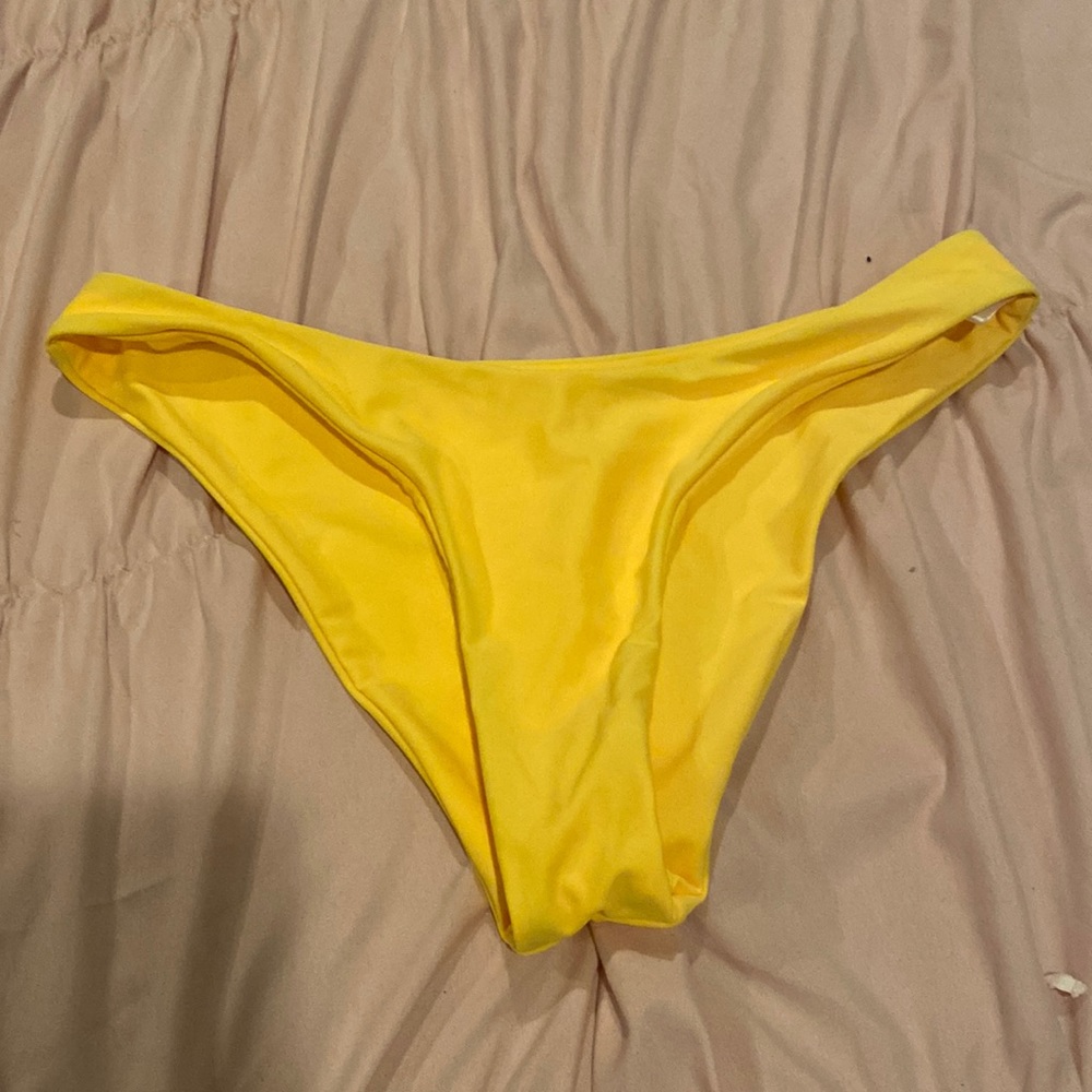 Bikini bottoms